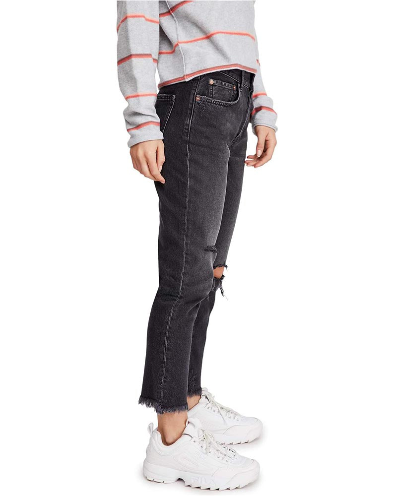 Free_People_-_Good_Times_Relaxed_Skinny_in_Black_2.jpg