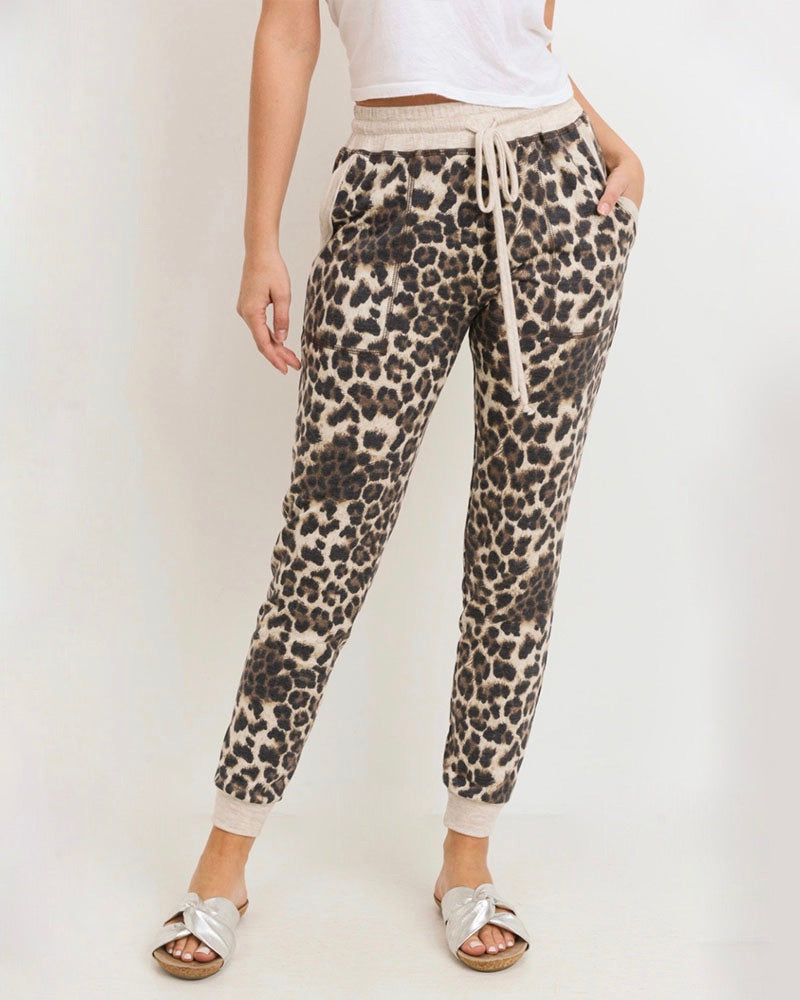 LEOPARDPRINTJOGGERSWITHANELASTICIZEDDRAWSTRINGWAIST1.jpg