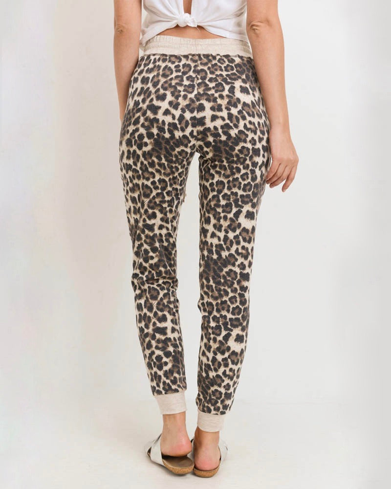 LEOPARDPRINTJOGGERSWITHANELASTICIZEDDRAWSTRINGWAIST3.jpg